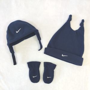 Nike Hat , Ski Hat & Mittens Fleece Swoosh Baby Newborn - 18 Months  Chin Strap